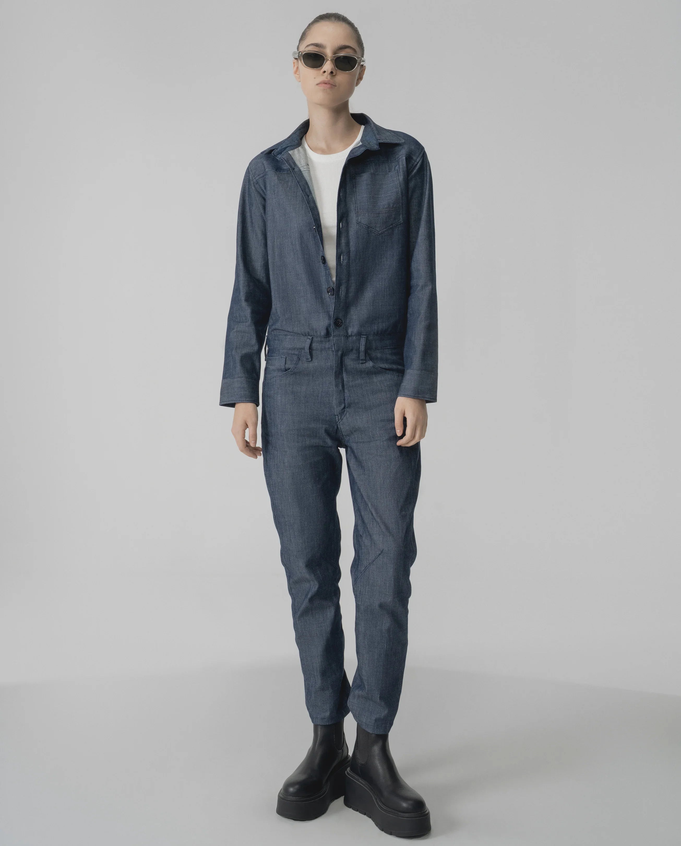 Shirt/Jeans - Dark Blue