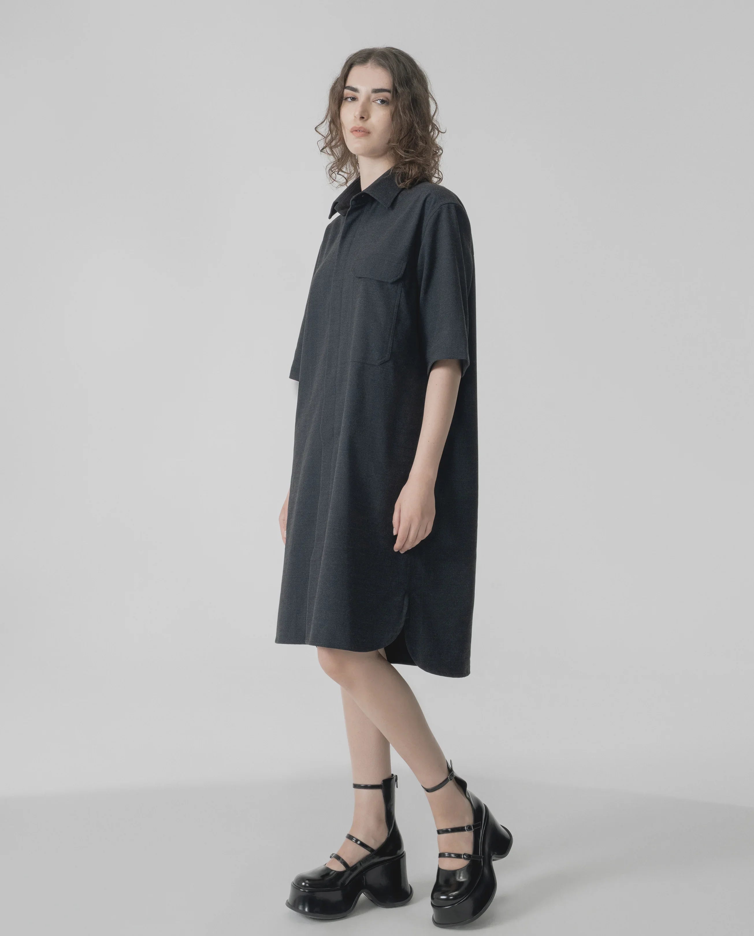 Boxy Minimalist Shift Dress - Black