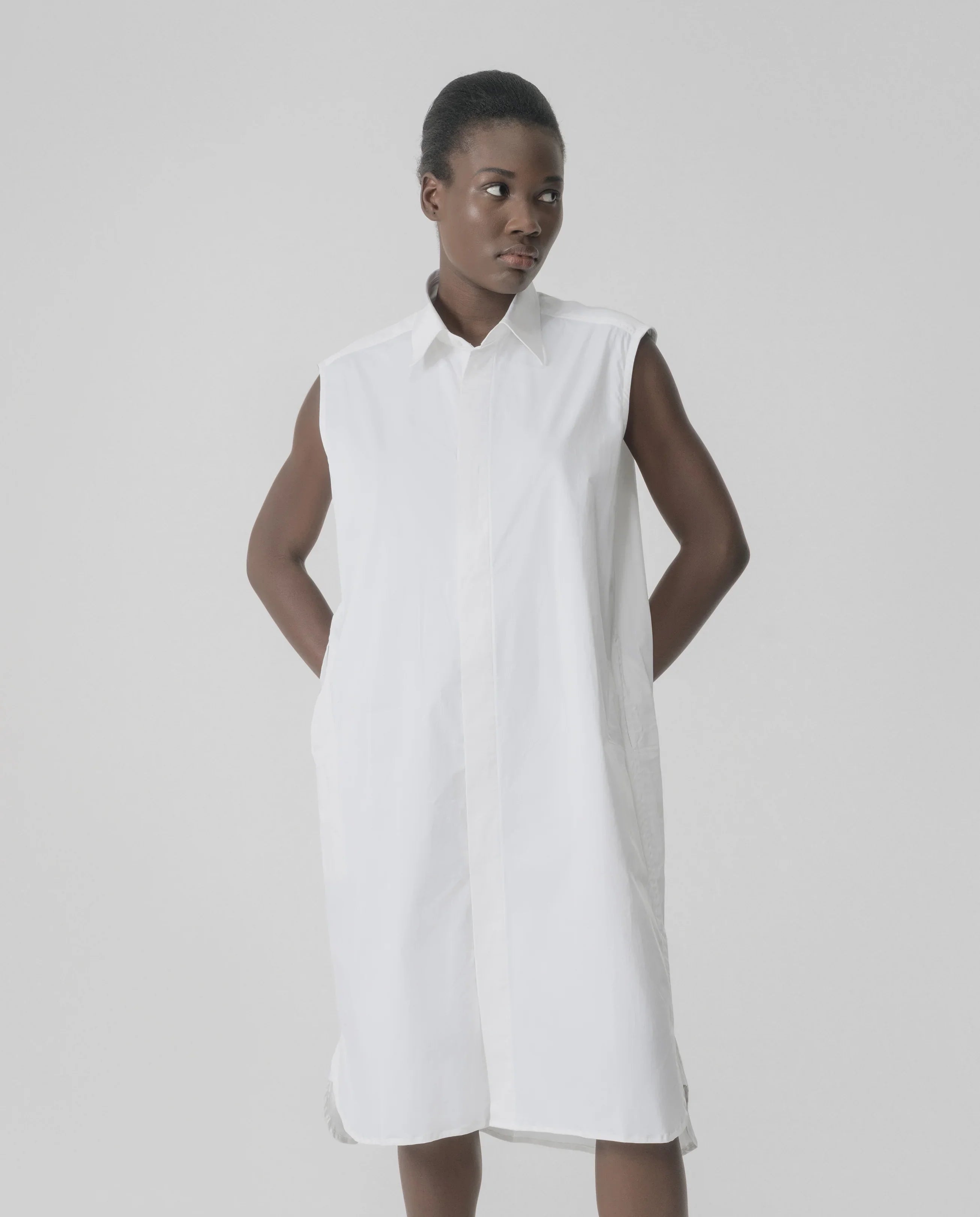Sleeveless Shift Dress - White