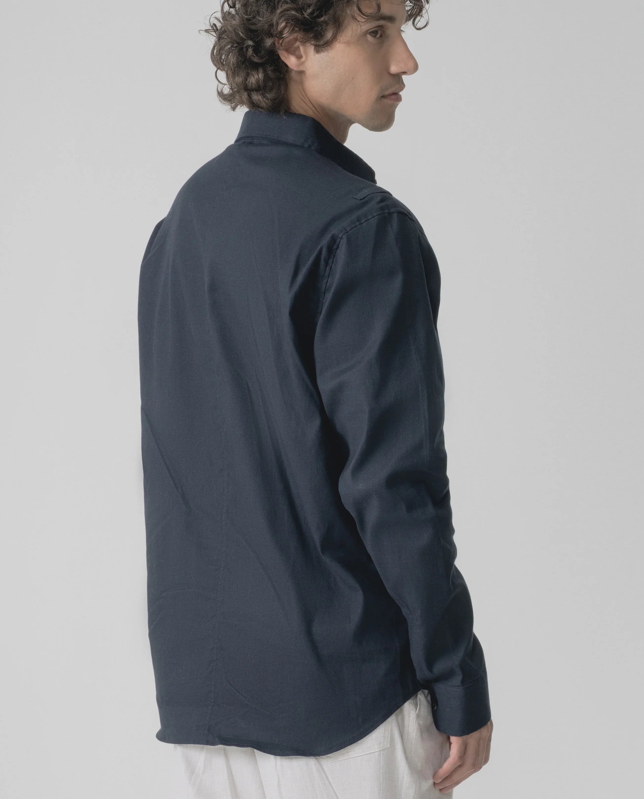Relaxed Fix Shirt With Double Side Pocket-Black